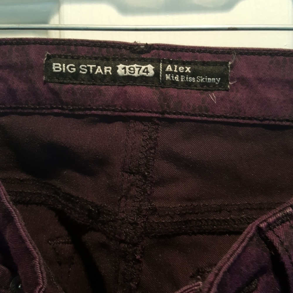 Jeans - Picture 2 of 3